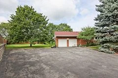 2040 Bronte Road, Oakville, On L6m 4j6