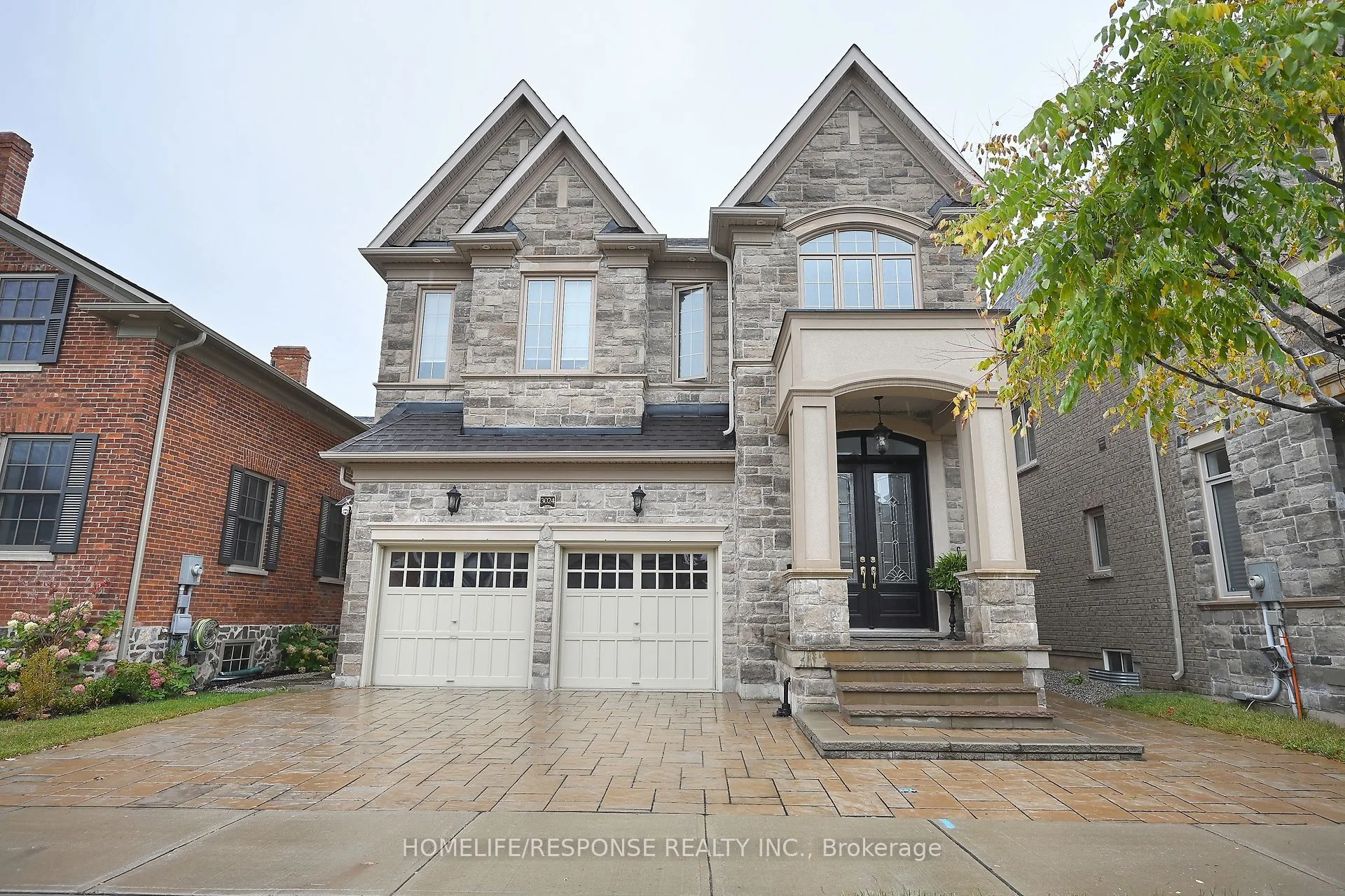 3024 Post Road, Oakville, On L6h 7c4