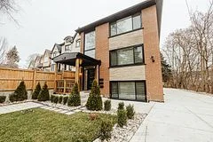 93 Park Street W 3, Mississauga, ON L5H 1L2