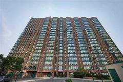155 Hillcrest Avenue 608, Mississauga, On L5b 3z2