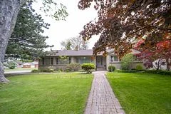 1361 Lochlin Trail Main, Mississauga, On L5g 3v4