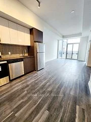 #810 859 The Queensway, Toronto W07, On, M8z 1n8