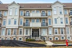 73 Armdale Road 40, Mississauga, On L4z 0c7