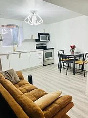 5044 Guildwood Way, Mississauga, ON L5R 2R6