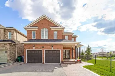 7144 Saint Barbara Boulevard, Mississauga, On L5w 0c9