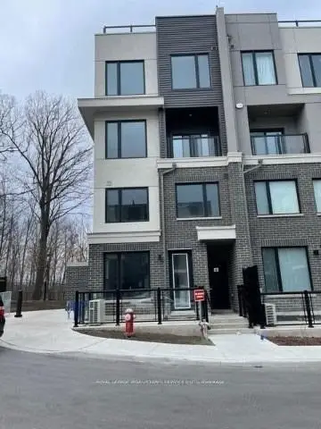 3483 Widdicombe Way 10, Mississauga, ON L5L 0B8