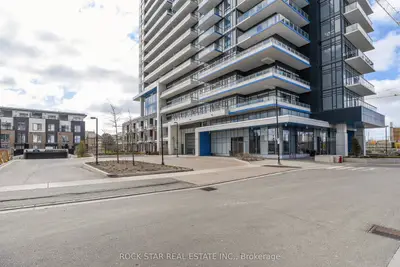 2560 Eglinton Avenue W 1101, Mississauga, On L5m 0y3