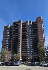 234 Albion Road 2212, Toronto W10, On M9w 6a5