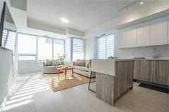 2489 Taunton Road 913, Oakville, ON L6H 3R9