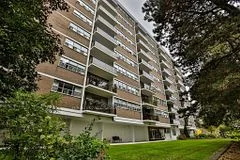 212 Kerr Street 807, Oakville, On L6k 3b1