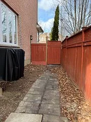 6937 Johnson Wagon Crescent, Mississauga, ON L5W 1B2