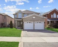 5524 Loonlake Avenue, Mississauga, On L5v 2j5