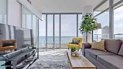 105 The Queensway Avenue 2103, Toronto W01, On M6s 5b5