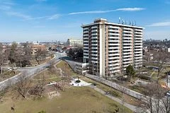 541 Blackthorn Avenue 1506, Toronto W03, On M6m 5a6