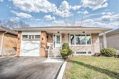 25 Woodpark Road, Toronto W09, On M9p 1l9
