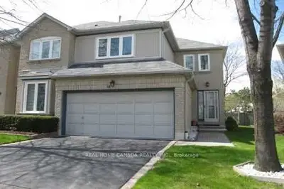 #14 3420 South Millway, Mississauga, On, L5l 3v4