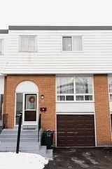 Condo Townhouse in Mississauga