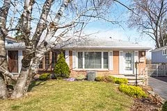1369 Glen Rutley Circle, Mississauga, ON L4X 1Z5