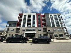 3285 Carding Mill Trail 208, Oakville, On L6m 1s1