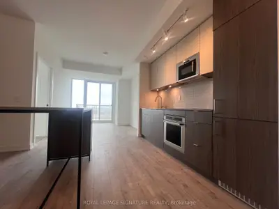 220 Missinnihe Way 709, Mississauga, On L5h 1g5