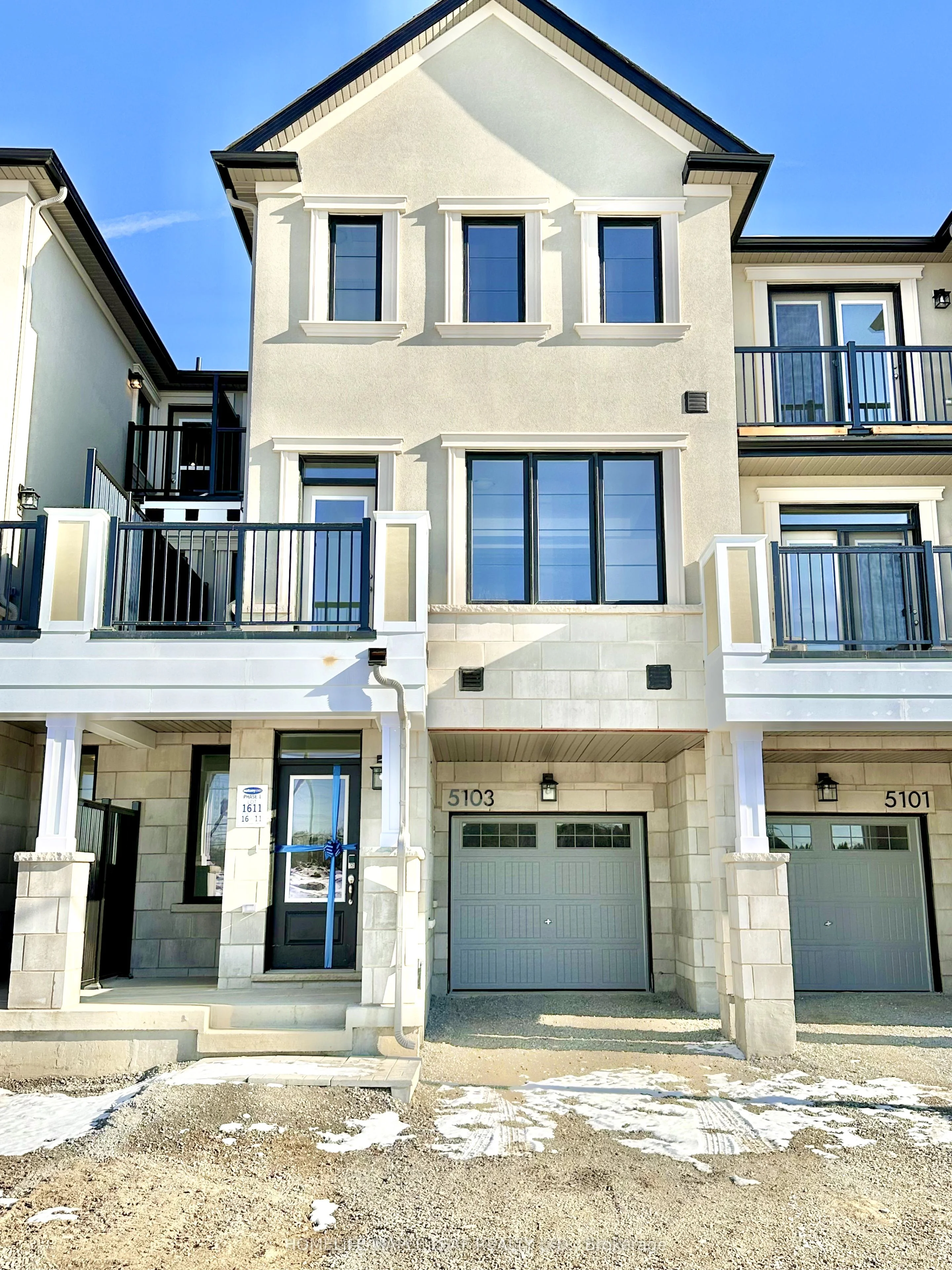 5103 Vetere Street, Mississauga, On L5m 0r5
