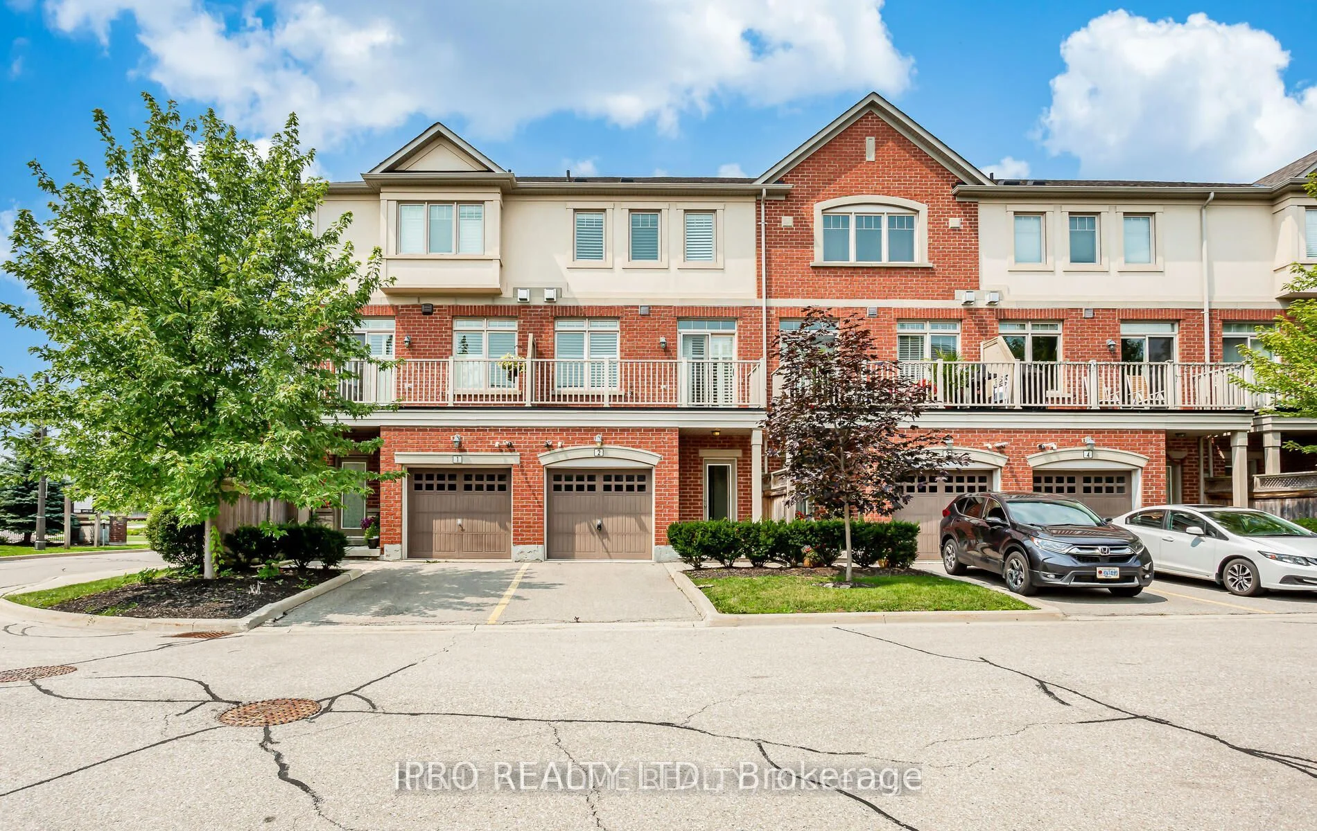 5725 Tosca Drive 2, Mississauga, On L5m 6v9