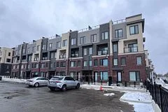 3405 Ridgeway Drive 3, Mississauga, On L5l 0b9