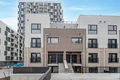 349 Wheat Boom Drive 352, Oakville, ON L6H 7X4