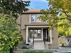 4 Juliana Court Lower, Toronto W02, On M6s 2r2