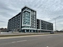 95 Dundas Street W 412, Oakville, ON L6M 5N4