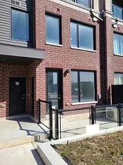 3405 Ridgeway Drive 7, Mississauga, On L5l 0b9