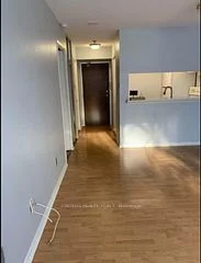 50 Kingsbridge Garden Circle 204, Mississauga, ON L5R 1Y2