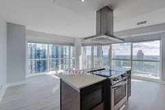 165 Legion Road N 2226, Toronto W06, ON M8Y 0B3