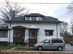 60 Long Branch Avenue 4, Toronto W06, ON M8W 3J2