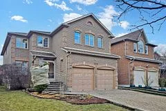 5312 Heritage Hills Boulevard, Mississauga, ON L5R 2K2