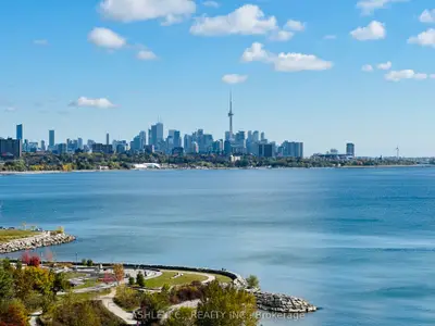2095 Lake Shore Boulevard W Ph15, Toronto W06, On M8v 4g4