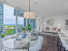 15 Legion Road 806, Toronto W06, On M8v 0a9