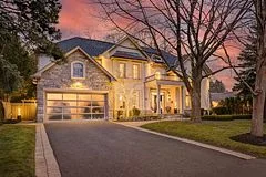 56 Princess Anne Crescent, Toronto W08, ON M9A 2P5
