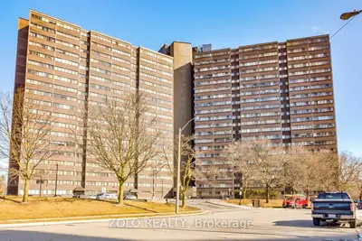 11 Wincott Drive 1909, Toronto W09, On M9r 2r9