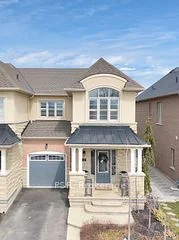 29 Rain Forest Lane, Halton Hills, ON L7G 0L8