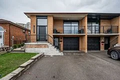 4300 Woodington Drive Lower, Mississauga, ON L4Z 1M2