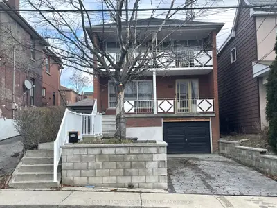177 Prescott Avenue, Toronto W03, On M6n 3g9