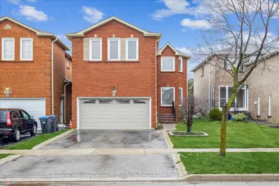 6525 Warbler Lane, Mississauga, On L5n 6e1