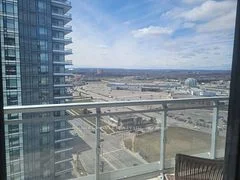 2520 Eglinton Avenue West Avenue E 1605, Mississauga, ON L5M 0Y4