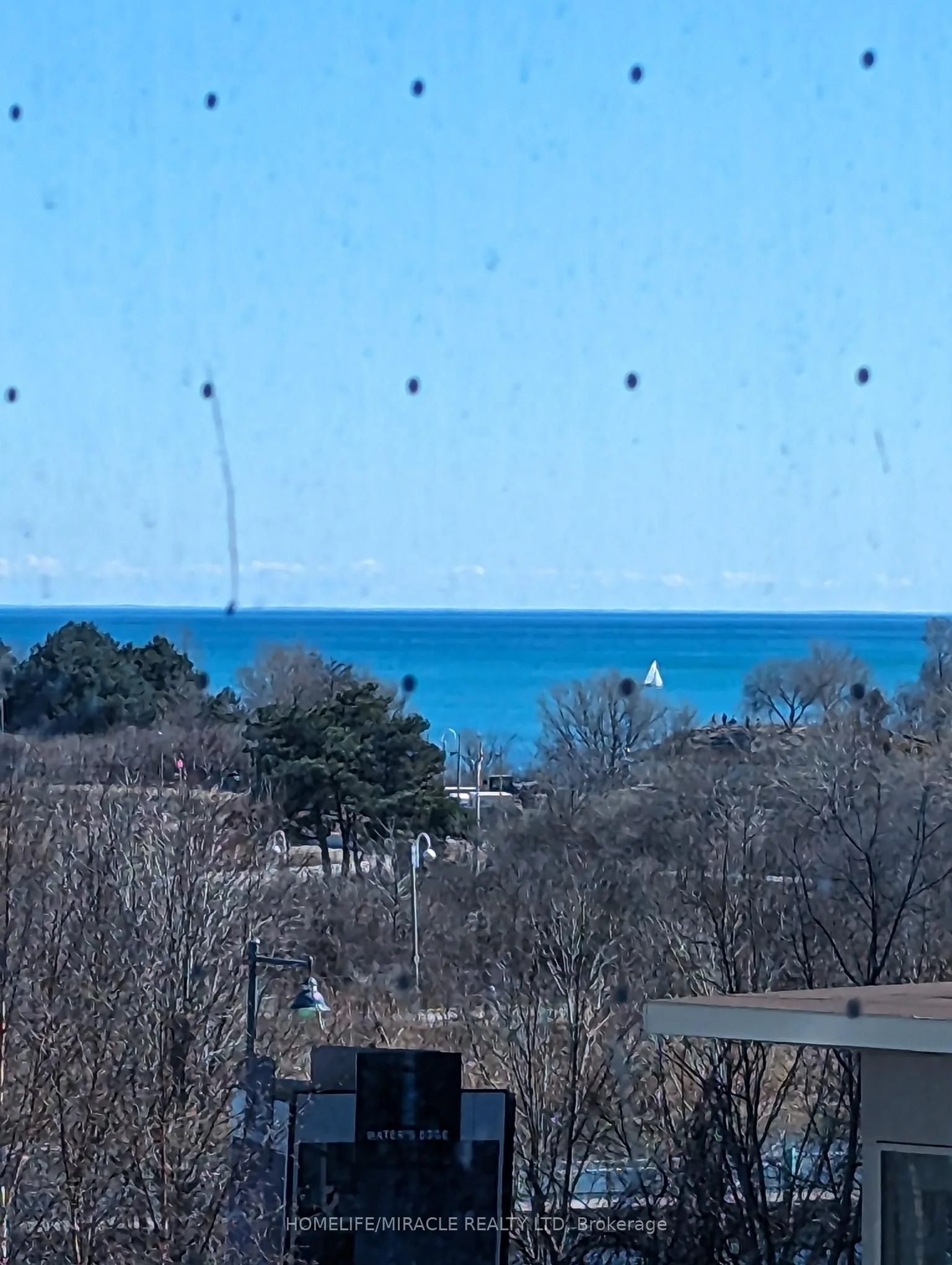 65 Annie Craig Drive N 303, Toronto W06, On M8v 0c4