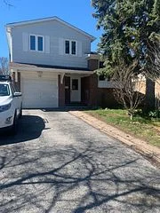 3319 Kings Masting Crescent, Mississauga, On L5l 1g5