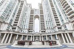2285 Lake Shore Boulevard W 1205, Toronto W06, On M8v 3x9