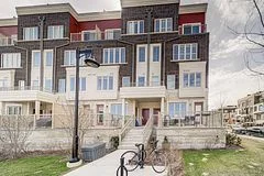 100 Long Branch Avenue 35, Toronto W06, ON M8W 0C1