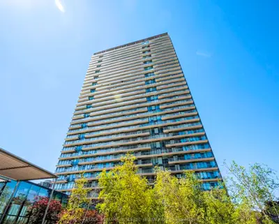 105 The Queensway Avenue 908, Toronto W01, ON M6S 5B5
