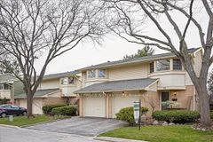 1135 Mccraney Street E 16, Oakville, On L6h 3a3